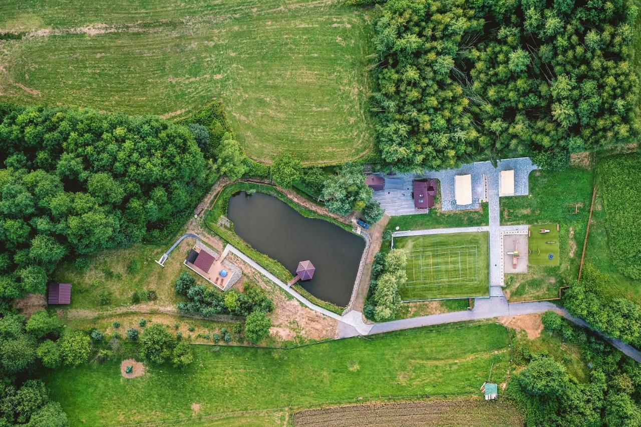 Hotel Glamping Pod Gwiazdami Pietrusza Wola Exterior foto