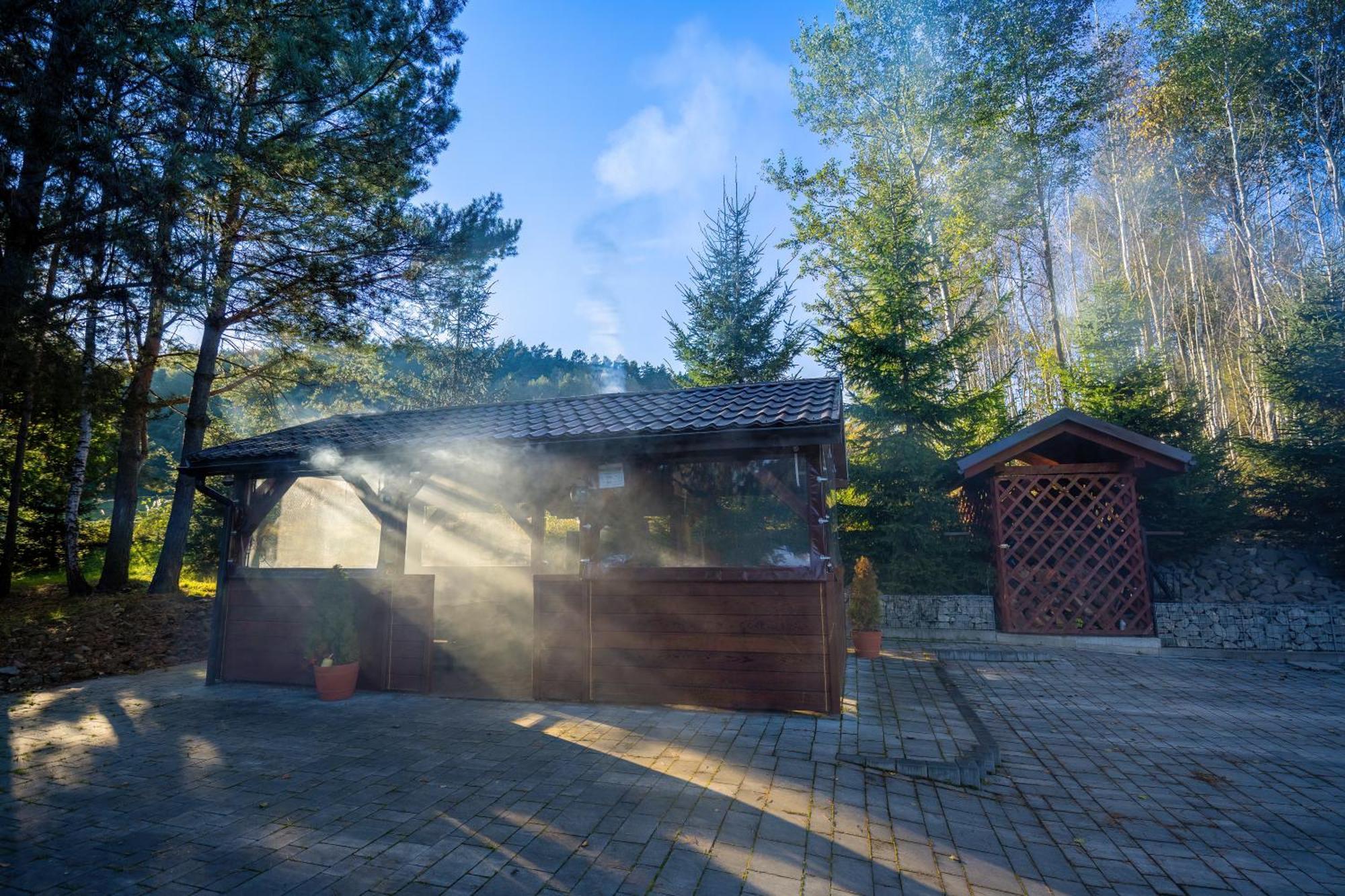 Hotel Glamping Pod Gwiazdami Pietrusza Wola Exterior foto